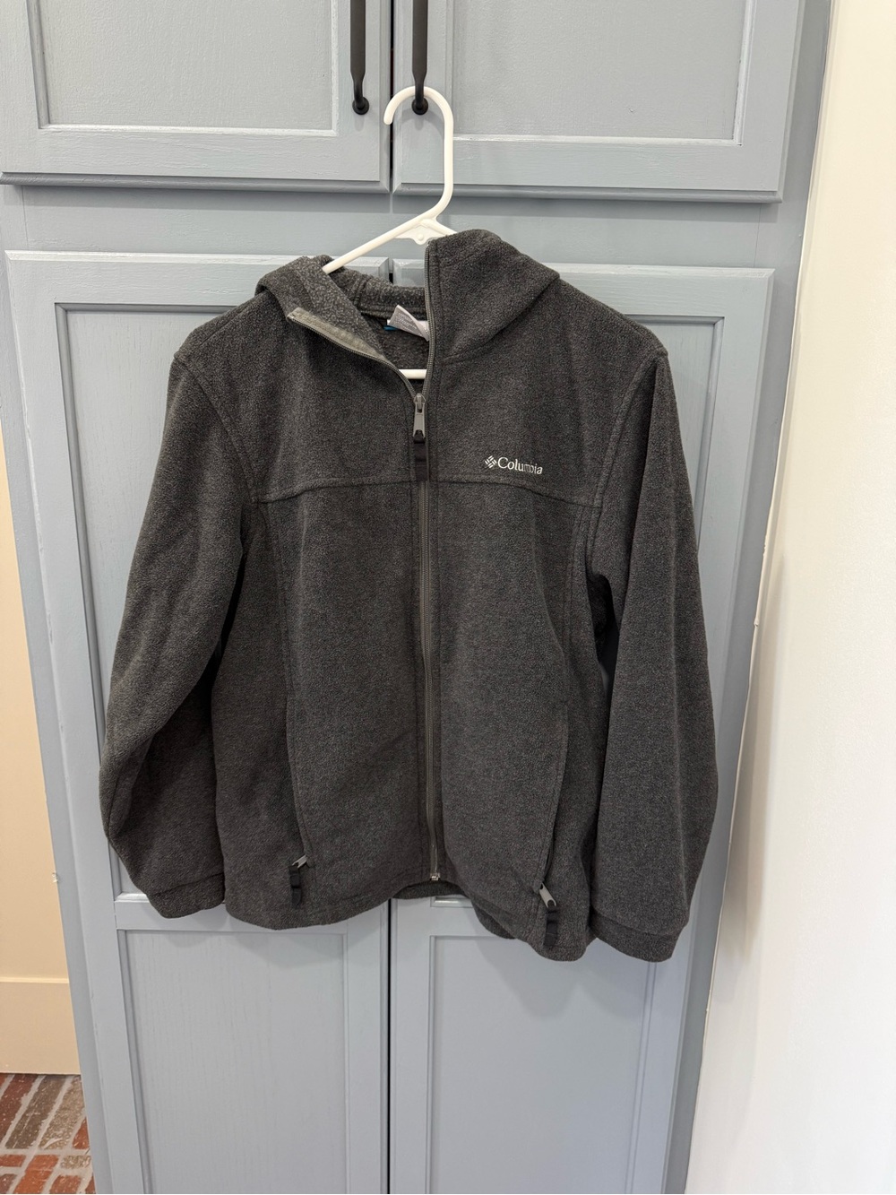 Columbia Gray Hooded Fleece Zip Jacket